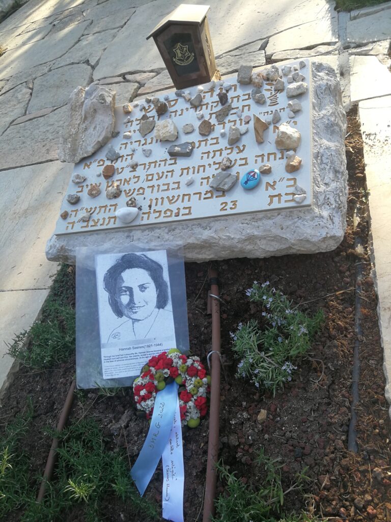 „Bomba-Sztikus” Élményt Hozott A Mazsök Izraeli Szenes Hanna-Emléktúrája